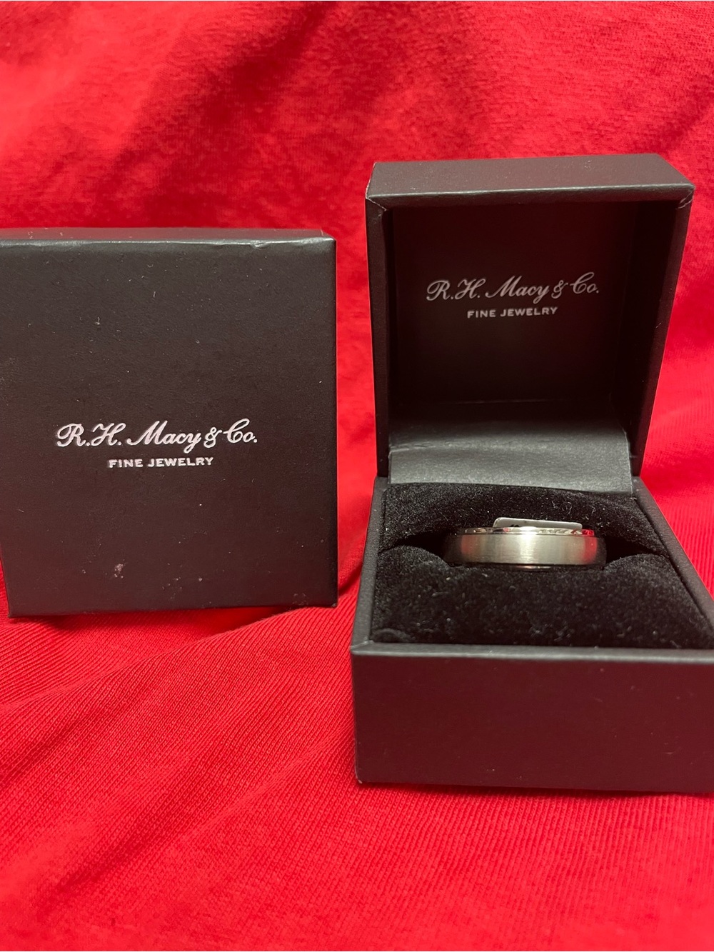 Men's titanium size 10 Silver-Tone Ring - Classic Band Macys